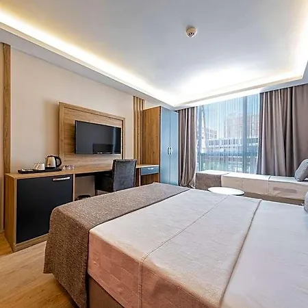 Rush Hotel