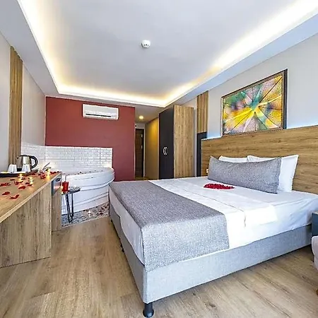 Hotel Rush