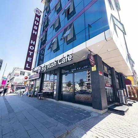 Rush Hotel 3*